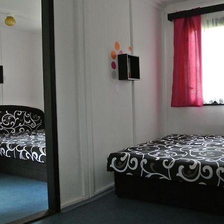 Juniorcamp Nova Zivohost 호텔 Křečovice 외부 사진
