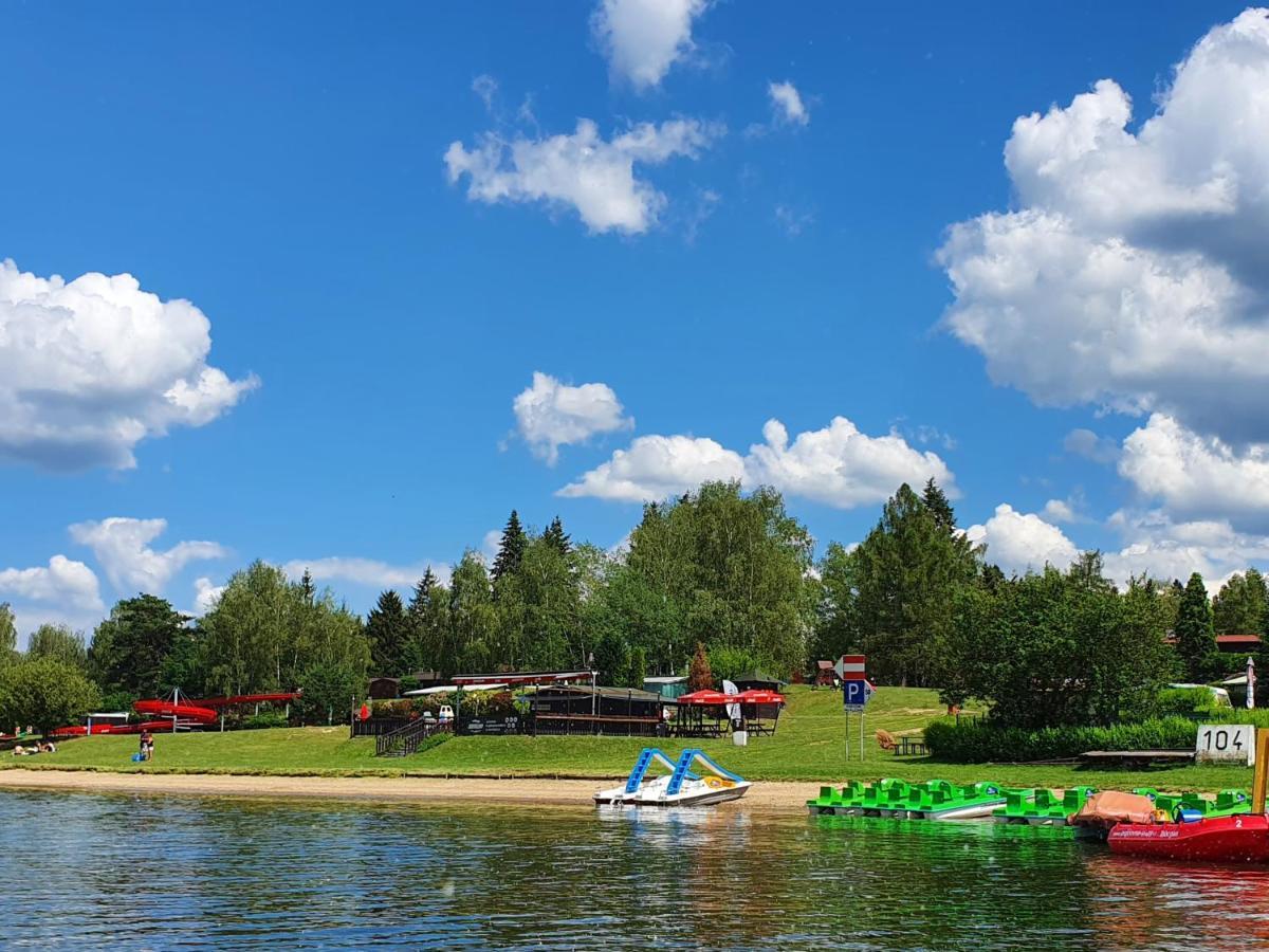 Juniorcamp Nova Zivohost 호텔 Křečovice 외부 사진