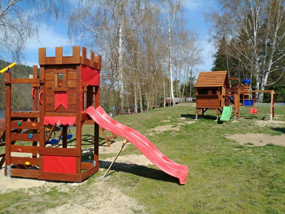 Juniorcamp Nova Zivohost 호텔 Křečovice 외부 사진